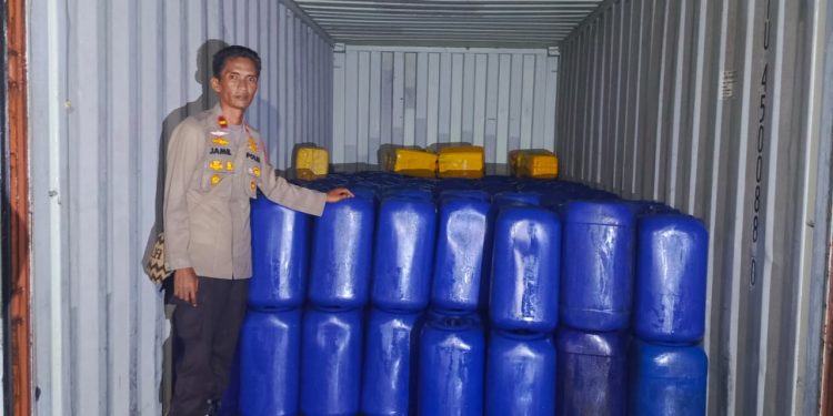 9 Ton BBM Ilegal Sudah Tiba di Mako Polres Mimika