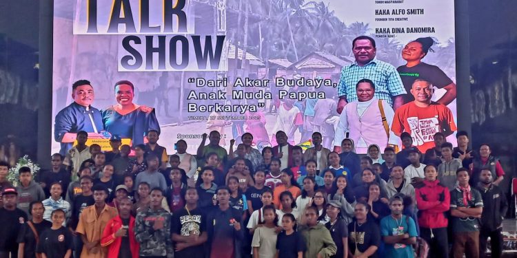 Talk Show Pekan Cahaya BKSN 2025 Bertajuk ‘Dari Akar Budaya, Anak Muda Papua Berkarya’ Berlangsung Sukses