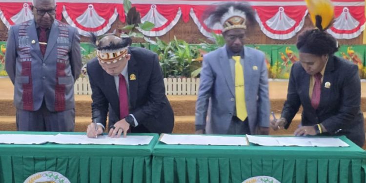 Delapan Perda Non APBD Miliki Peran Krusial di Kabupaten Mimika