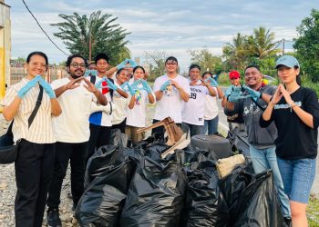 Peringati Hari Sumpah Pemuda ke-97, Pemuda GBI dan JDPT Gelar Cleaning The City