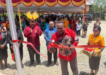 Penjabat Sekda Mimika Resmikan Gereja Protestan Indonesia di Papua Jemaat Betel Siporannu