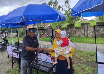 Dapat Bantuan Lapak, Hasna: Terima Kasih Pengurus APKM, Mimpi Itu Kini Jadi Nyata