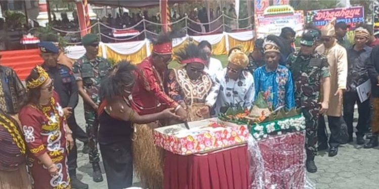 Gubernur Meki Sebut Keberagaman Jadi Kekuatan Membangun Mimika. Bupati John Sampaikan  Sejumlah Inovasi Strategis Menuju Mimika Smart City