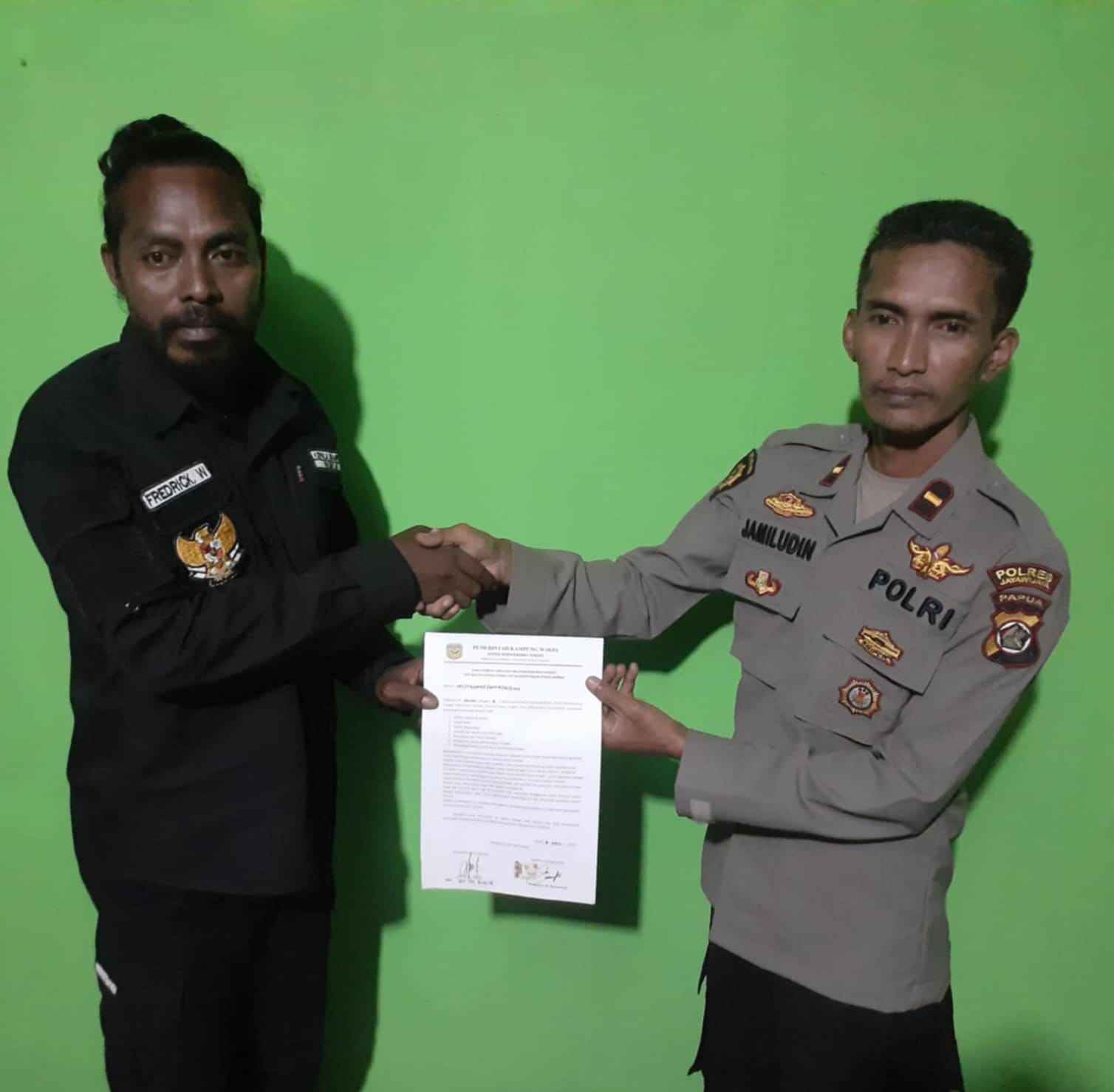 Masyarakat Wakia Hibahkan Lahan untuk Pembangunan Pospol dan Posramil di Mimika Barat Tengah