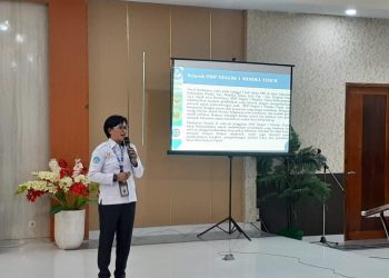 Kepala Sekolah SMP Negeri 1 Mimika Timur Paparkan Inovasi Pembelajaran di Seminar Deep Learning DIPEDIN–UNJ