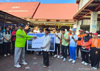 BAZNAS Mimika Terima Donasi dari PT Srikandi Rp30 Juta untuk Korban Bencana Sumatera