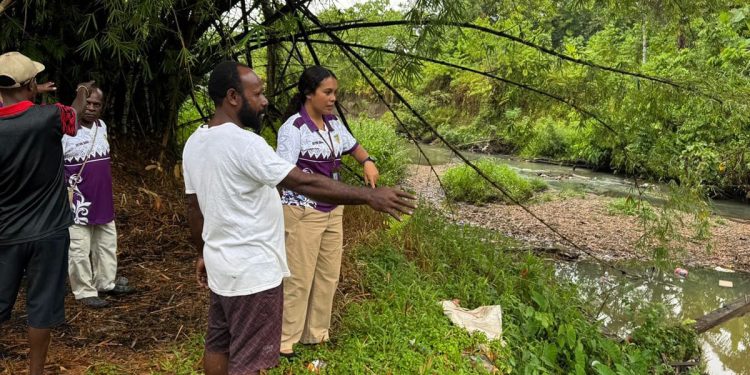 Warga Amungme di Kelurahan Kamoro Jaya Keluhkan Jalan Rusak, Kesulitan Air Bersih dan Rumah Tak Layak Huni