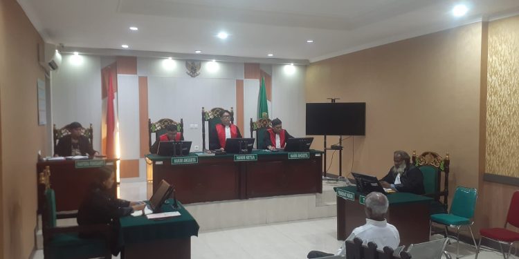 Mantan Asisten I Setda Mimika Jalani Sidang Dugaan Pencemaran Nama Baik di PN Timika