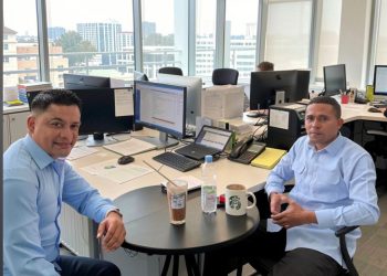 Eks Bupati Biak Numfor dan Oknum Wartawan Timika Lakukan Defamation, Pengacara Dr. Rosaline Tempuh Jalur Hukum