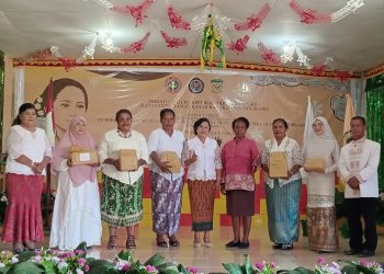 Tampil Cantik Kenakan Kebaya, Ratusan Guru PAUD/TK se-Mimika Peringati Hari Kartini ke-147