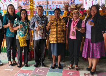 Peringati Hari Lingkungan Hidup se-Dunia, TK Negeri Pembina Timika Gelar Pentas Seni dan Pameran Daur Ulang