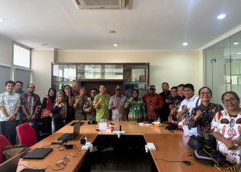 Ketua Tim Kerja Batas Administrasi Badan Informasi Geospasial RI Apresiasi Pansus Tapal Batal Kapiraya. Lulus Hidayanto Sebut Penegasan Batas Administrasi Wilayah Harus Penuhi Dua Kaidah Utama